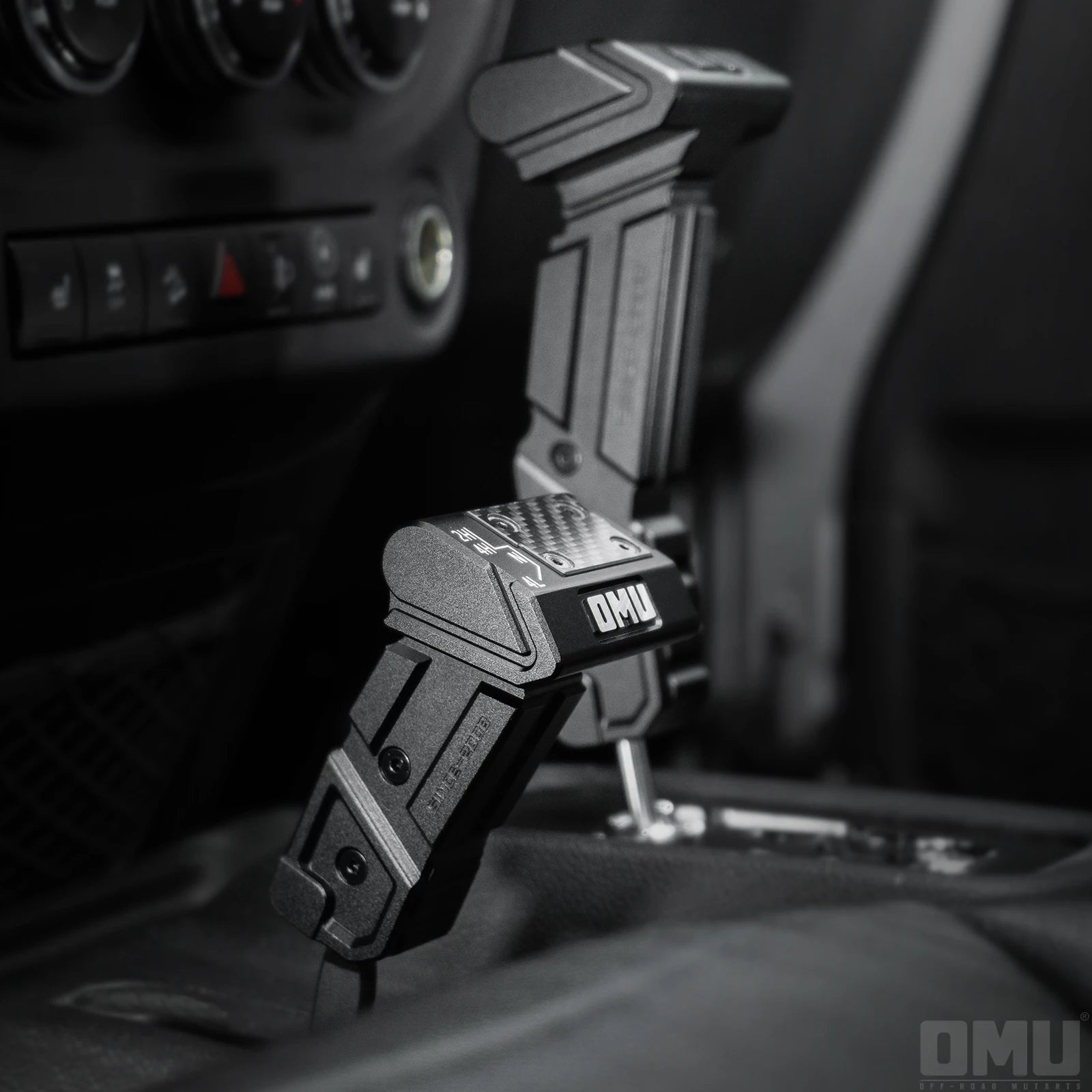 Genesis Series Aluminum Gear Lever Shift Knob