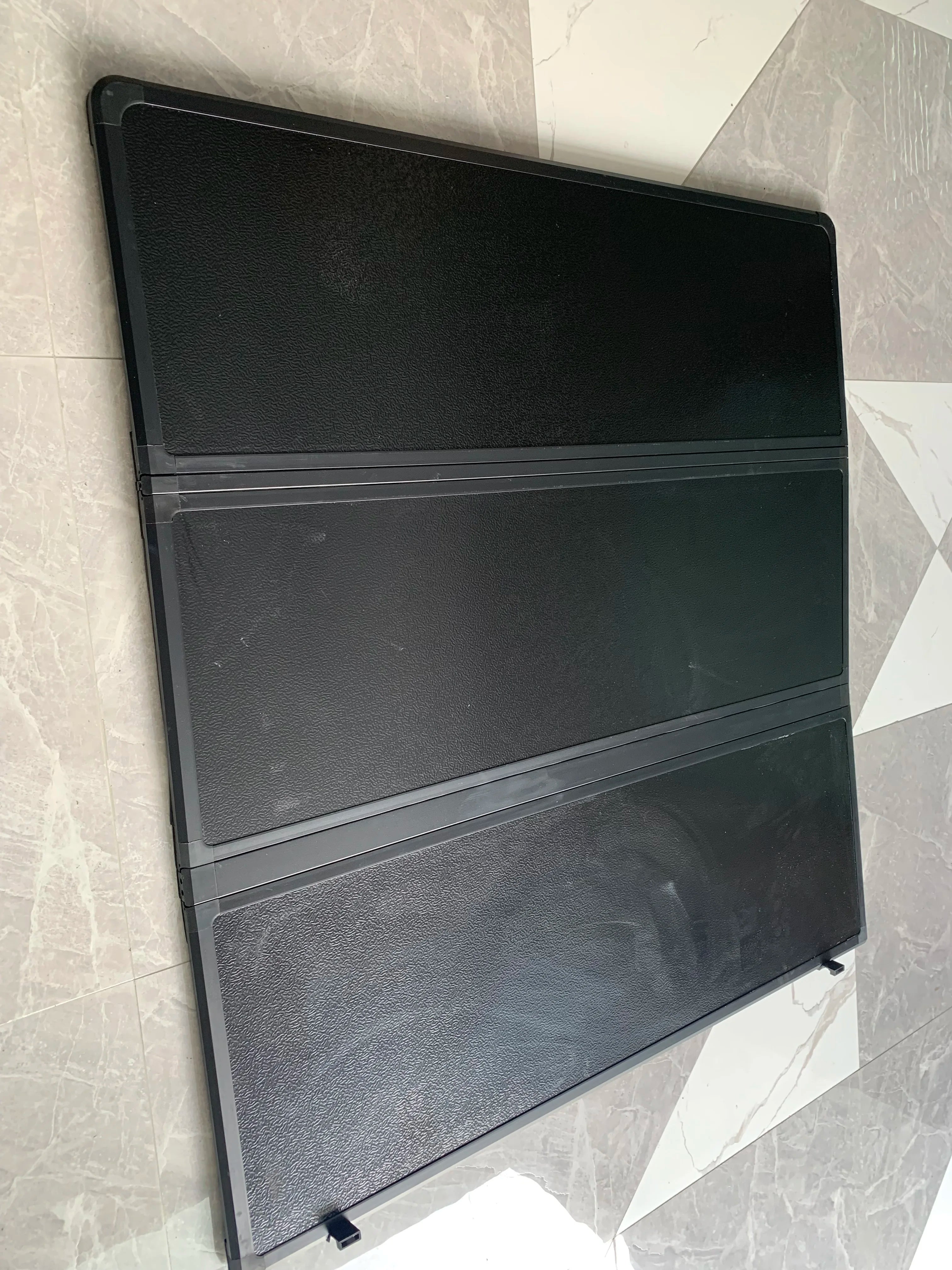 Gladiator Aluminum Alloy Three Fold Cover