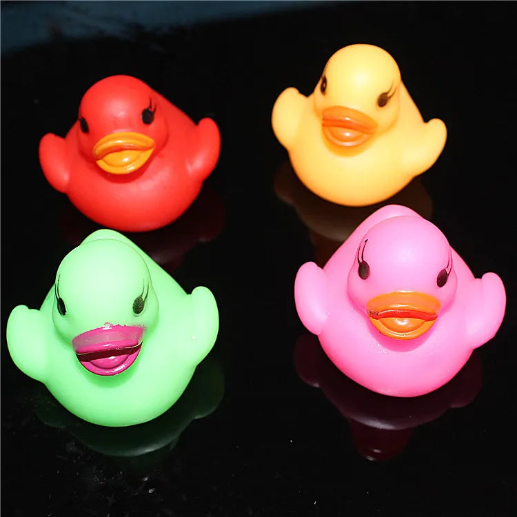 1 Pcs Cute Duck Bath Toys LED Water Induction Luminous Duck Floats Shower Fun Play Animal Pool Toys Children Bath Toys